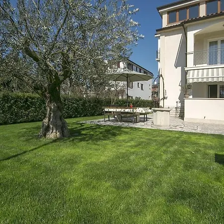 Tatty Apartment Porec