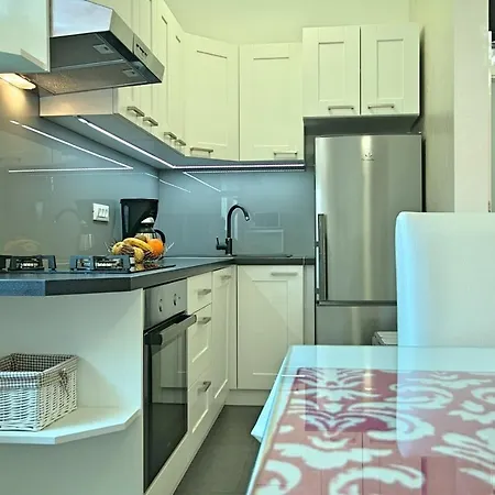 Apartment Tatty